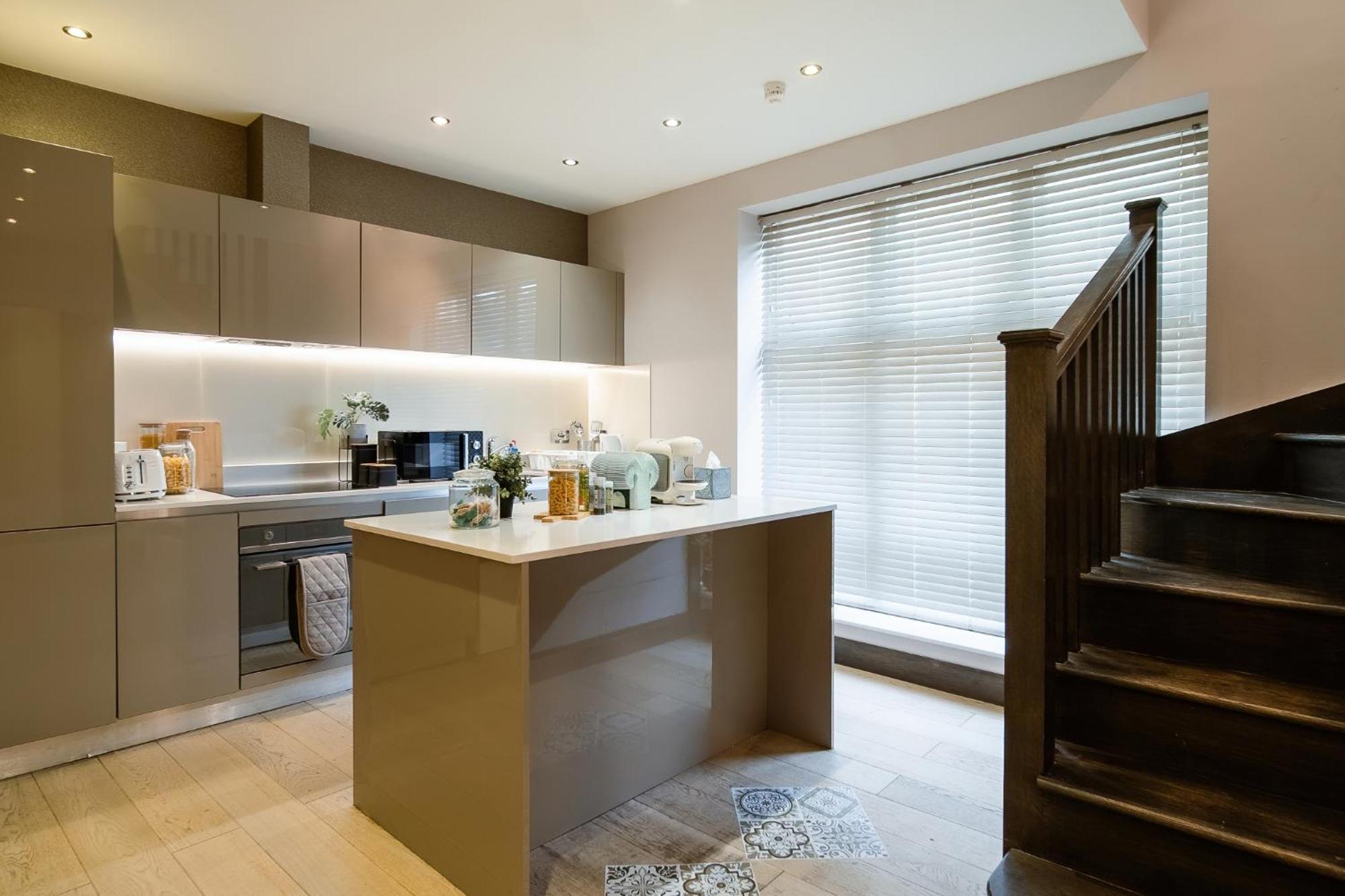 2Bed House Twickenham With Private Garden Villa Exterior photo